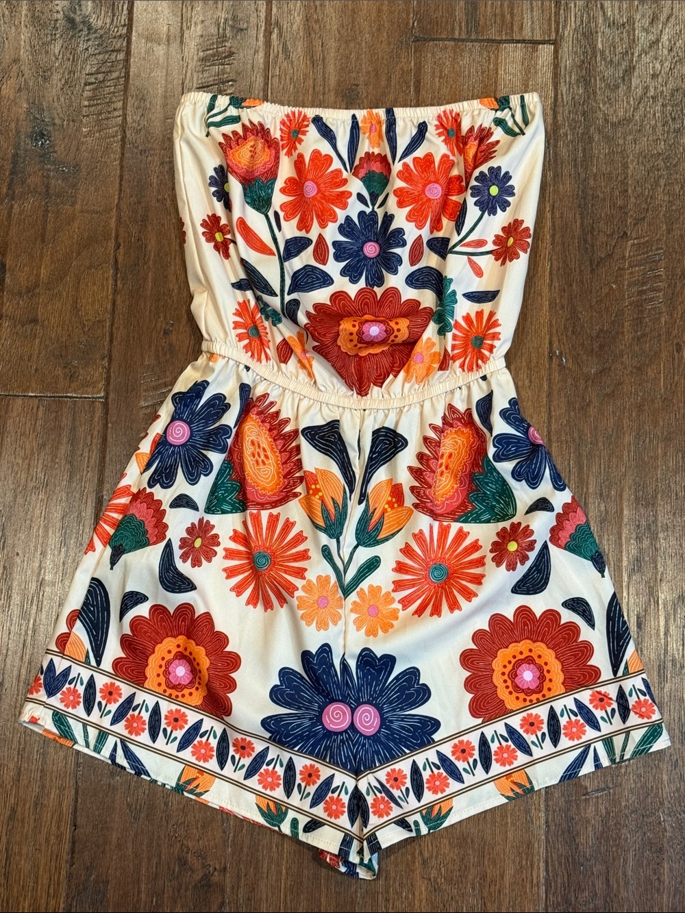 Size XS / Size 2 Floral Strapless Romper in White with Multicolor Blooms